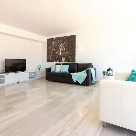 Aurora Holiday home *