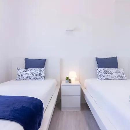 Aurora Holiday home *